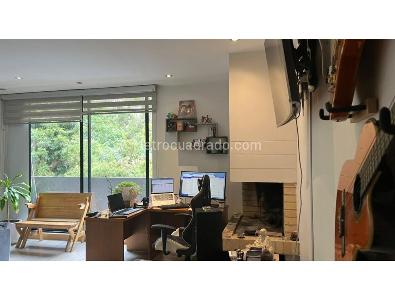 Apartamento en venta en El Castillo, Bogotá · foto 2 de 19