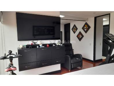 Apartamento en venta en Bosque De Pinos, Bogotá · foto 3 de 18