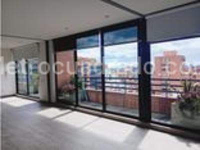 Apartamento en venta en Las Rosales, Bogotá · foto 3 de 15