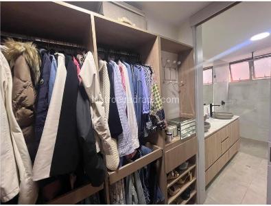 Apartamento de 3 alcobas en venta en Chico Norte, Bogotá, 143 m² · foto 14 de 19