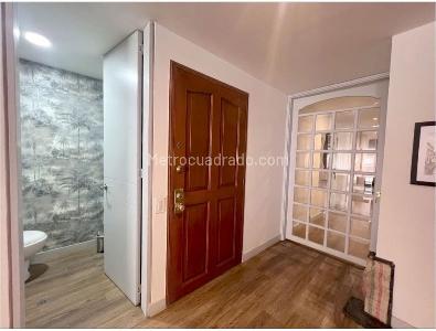 Apartamento de 3 alcobas en venta en Chico Norte, Bogotá, 143 m² · foto 19 de 19