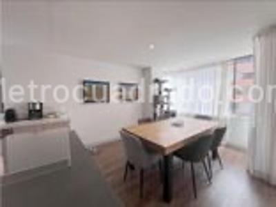 Apartamento de 3 alcobas en venta en Chico Norte, Bogotá, 143 m² · foto 10 de 19