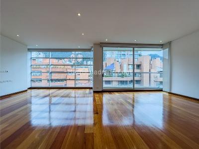 Apartamento de 5 alcobas en venta en La Cabrera, Bogotá, 546 m² · foto 15 de 20