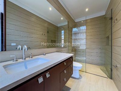 Apartamento de 5 alcobas en venta en La Cabrera, Bogotá, 546 m² · foto 8 de 20