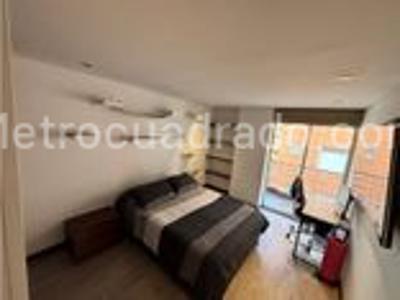 Apartamento de 3 alcobas en venta en Chico San Patricio, Bogotá, 167 m² · foto 14 de 18