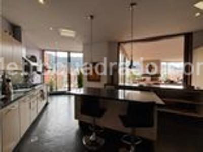 Apartamento de 2 alcobas en arriendo en Parque Del Virrey, Bogotá, 250 m² · foto 12 de 16