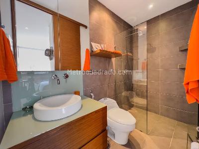 Apartamento de 2 alcobas en venta en Chico Norte, Bogotá, 130 m² · foto 9 de 19
