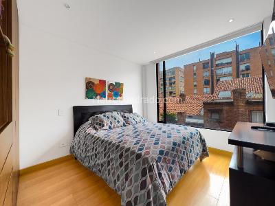 Apartamento de 2 alcobas en venta en Chico Norte, Bogotá, 130 m² · foto 10 de 19