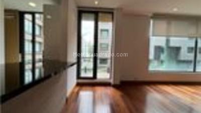 Apartamento de 2 alcobas en venta en Chico Norte, Bogotá, 123 m² · foto 5 de 9