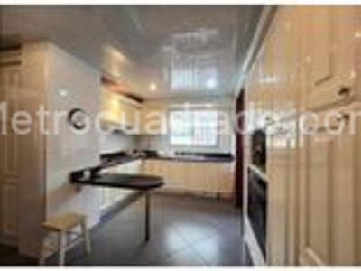 Apartamento en venta en Chico Reservado, Bogotá · foto 4 de 15