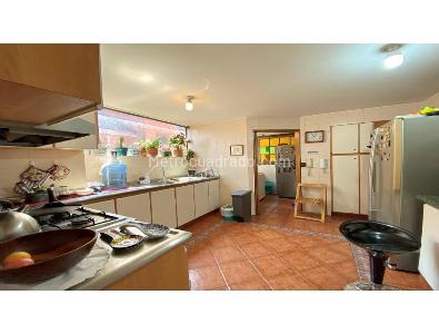 Apartamento en venta en Chico Norte, Bogotá · foto 4 de 10