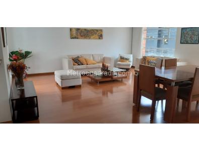 Apartamento de 2 alcobas en venta en Zona G, Bogotá, 130 m² · foto 2 de 9