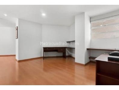 Apartamento de 2 alcobas en venta en Zona G, Bogotá, 130 m² · foto 3 de 9