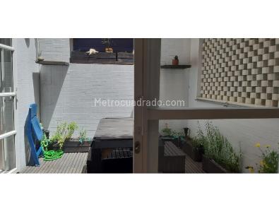 Apartamento de 2 alcobas en venta en Zona G, Bogotá, 130 m² · foto 4 de 9