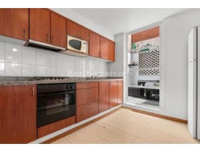 Apartamento de 2 alcobas en venta en Zona G, Bogotá, 130 m² · foto 6 de 9
