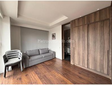 Apartamento de 2 alcobas en venta en Parque Del Virrey, Bogotá, 128 m² · foto 7 de 11
