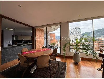 Apartamento de 2 alcobas en arriendo en Parque Del Virrey, Bogotá, 250 m² · foto 7 de 15