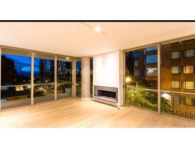 Apartamento de 4 alcobas en venta en Los Rosales, Bogotá, 383 m² · foto 5 de 6