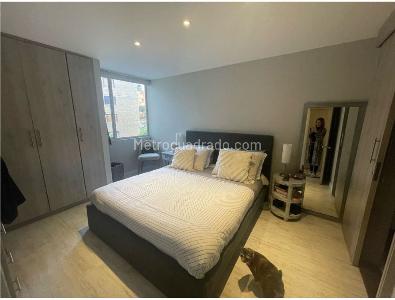 Apartamento de 2 alcobas en venta en Chico Santa Barbara, Bogotá, 100 m² · foto 12 de 13