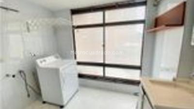 Apartamento en venta en Santa Barbara, Bogotá · foto 11 de 18