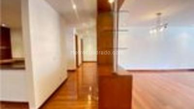 Apartamento en venta en Santa Barbara, Bogotá · foto 3 de 18