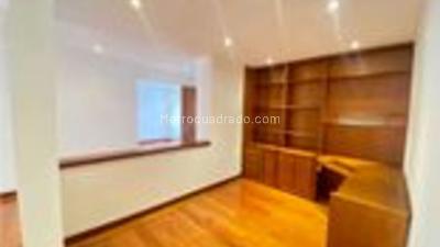Apartamento en venta en Santa Barbara, Bogotá · foto 8 de 18