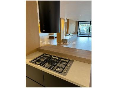 Apartamento en venta en Los Rosales, Bogotá · foto 9 de 16