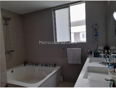 Apartamento en venta en Chico Norte, Bogotá · foto 7 de 17