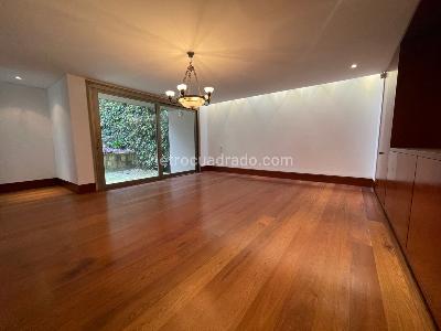 Casa de 4 alcobas en venta en Santa Ana Oriental, Bogotá, 1000 m² · foto 2 de 17