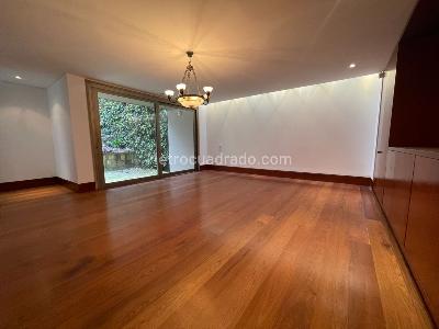 Casa de 4 alcobas en venta en Chico Alto, Bogotá, 1000 m² · foto 16 de 18