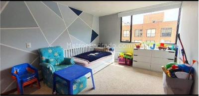 Apartamento de 3 alcobas en venta en El Nolgal, Bogotá, 235 m² · foto 2 de 10
