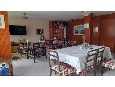 Apartamento de 3 alcobas en venta en El Polo, Bogotá, 130 m² · foto 15 de 17