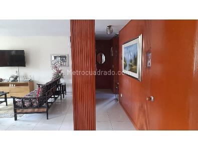 Apartamento de 3 alcobas en venta en El Polo, Bogotá, 130 m² · foto 6 de 17