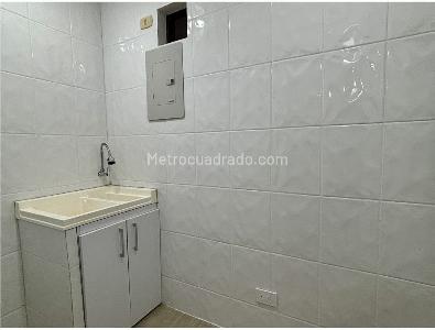 Apartamento en venta en Santa Barbara Occidental, Bogotá · foto 4 de 15