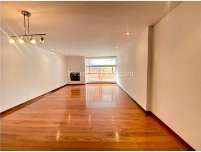 Apartamento en venta en Santa Barbara Occidental, Bogotá · foto 8 de 12