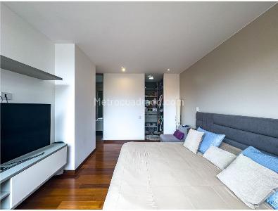 Apartamento de 3 alcobas en venta en Chico, Bogotá, 164 m² · foto 16 de 20
