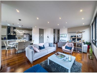 Apartamento de 3 alcobas en venta en Chico, Bogotá, 164 m² · foto 3 de 20
