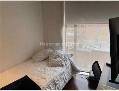Apartamento de 2 alcobas en venta en Los Rosales, Bogotá, 102 m² · foto 17 de 20