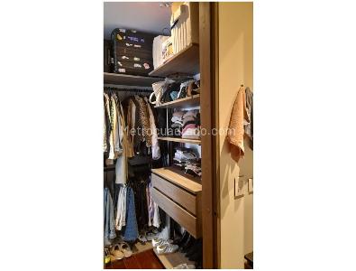 Apartamento de 2 alcobas en venta en Los Rosales, Bogotá, 102 m² · foto 12 de 20