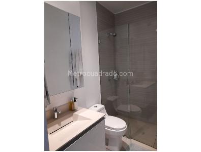Apartamento de 3 alcobas en venta en Chico Alto, Bogotá, 130 m² · foto 10 de 18