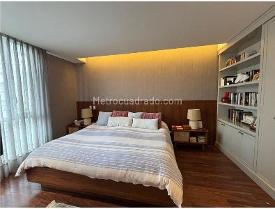 Apartamento de 4 alcobas en venta en Chico Norte, Bogotá, 181 m² · foto 8 de 18