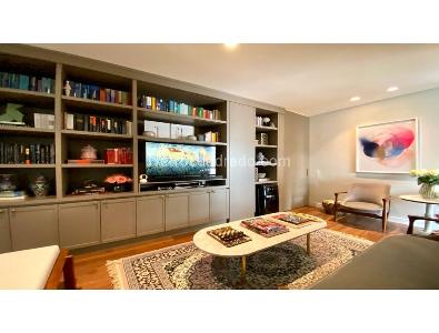 Apartamento de 4 alcobas en venta en Chico Norte, Bogotá, 181 m² · foto 2 de 18
