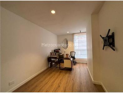 Apartamento en venta en Chico Navarra, Bogotá · foto 4 de 12