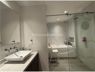 Apartamento en venta en Chico Navarra, Bogotá · foto 5 de 12