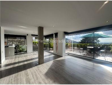 Apartamento de 4 alcobas en venta en Santa Ana Occidental, Bogotá, 230 m² · foto 12 de 14