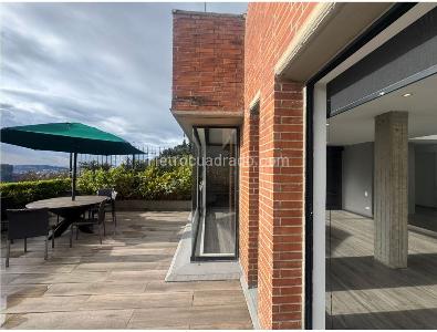 Apartamento de 4 alcobas en venta en Santa Ana Occidental, Bogotá, 230 m² · foto 9 de 14