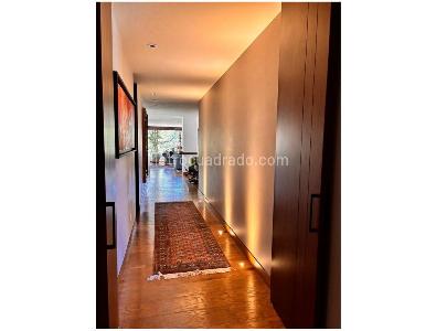 Apartamento de 3 alcobas en venta en Los Rosales, Bogotá, 250 m² · foto 10 de 16