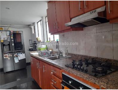 Apartamento en venta en Santa Paula, Bogotá · foto 4 de 15