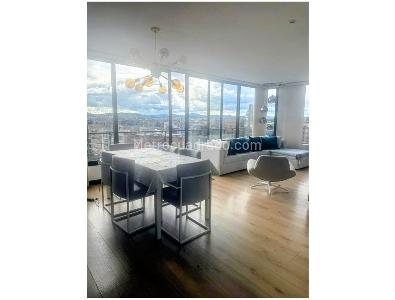 Apartamento de 3 alcobas en venta en San Patricio, Bogotá, 137 m² · foto 2 de 12