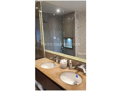 Apartamento de 3 alcobas en venta en San Patricio, Bogotá, 137 m² · foto 8 de 12